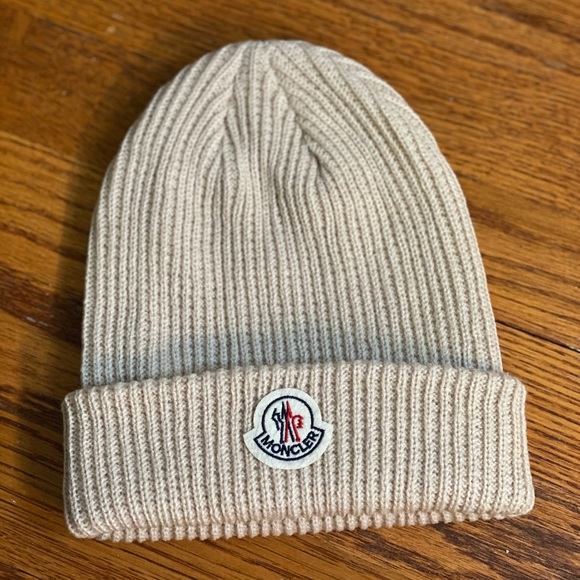 Moncler Beanie Khaki - Picture 2 of 4